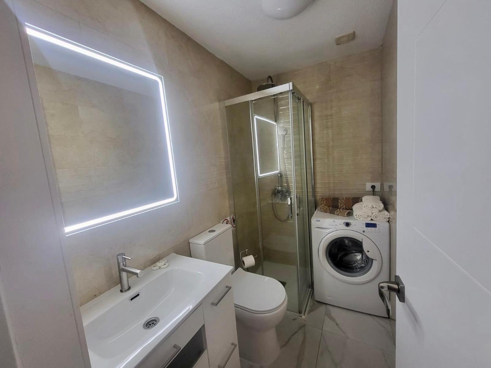 2 Bedrooms Flat 50 Mts Away From Canteras *
