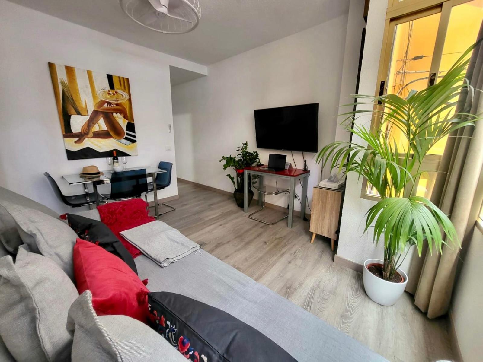 Apartment 2 Bedrooms Flat 50 Mts Away From Canteras